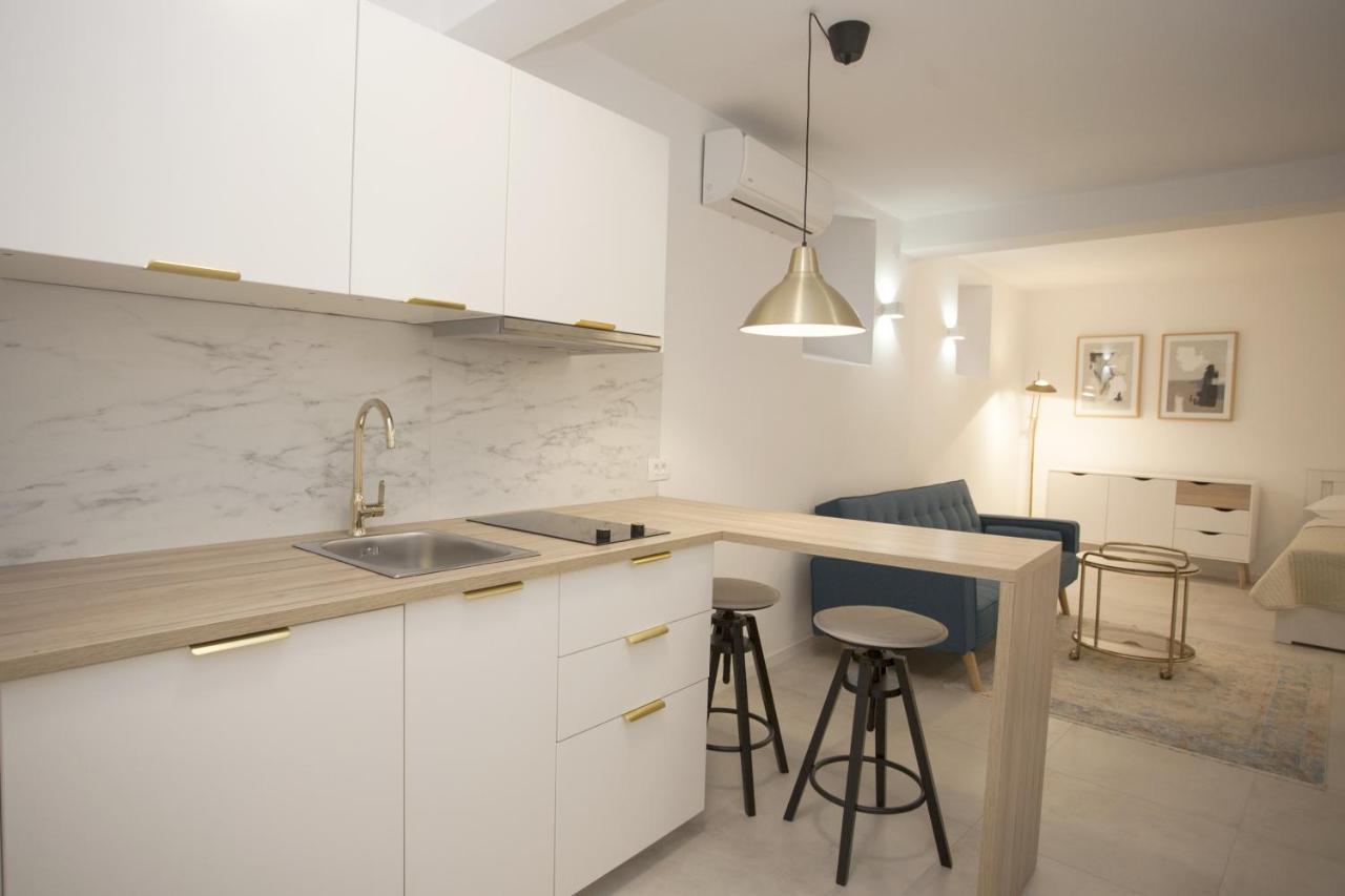 Studio Apartment Jon Split Dış mekan fotoğraf