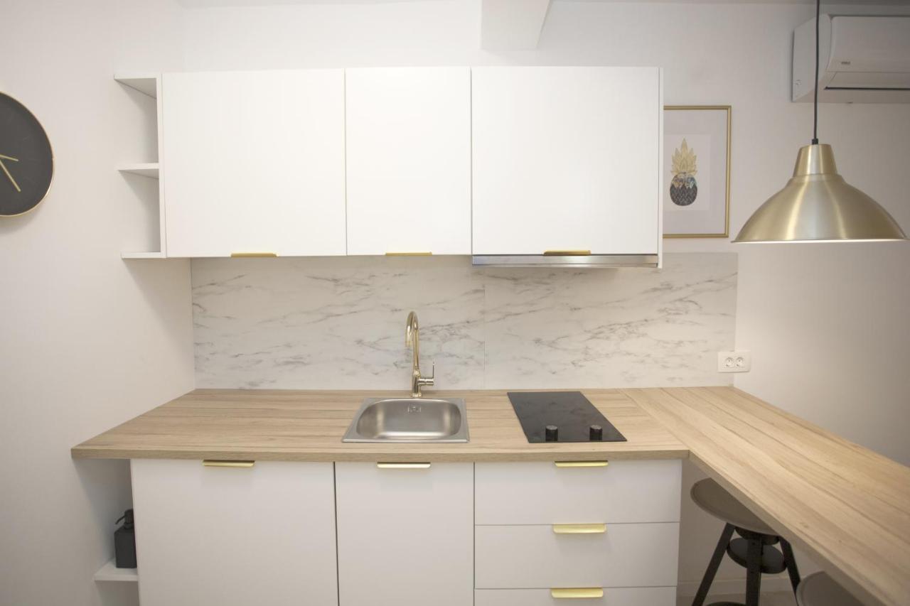 Studio Apartment Jon Split Dış mekan fotoğraf