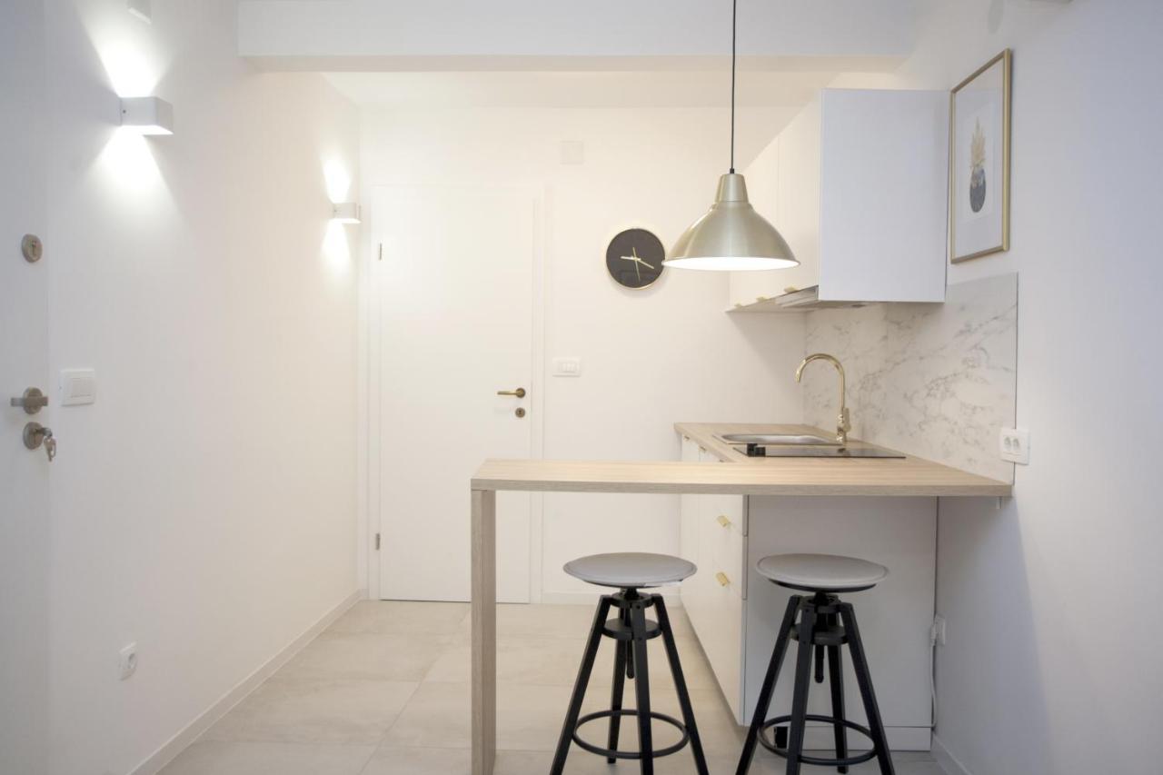 Studio Apartment Jon Split Dış mekan fotoğraf